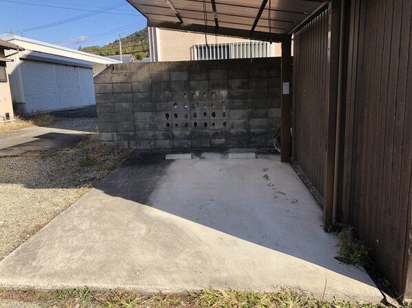 吉田貸家の物件外観写真